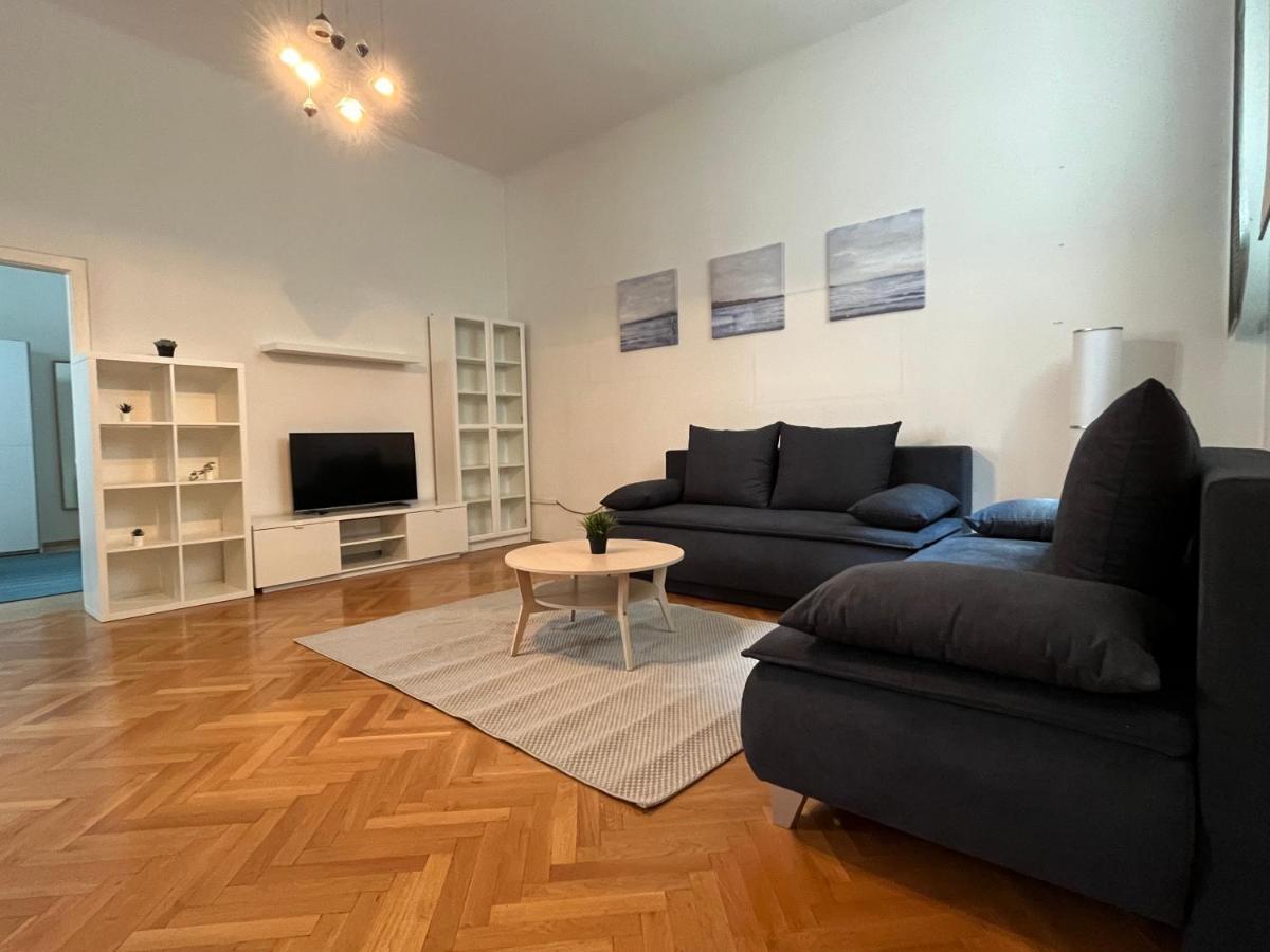 비엔나 Stylish Apt Near Urania 1Br 아파트 외부 사진