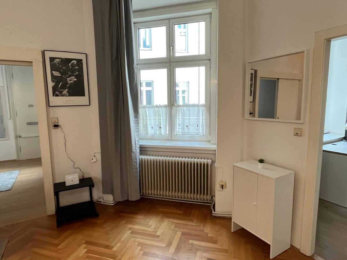비엔나 Stylish Apt Near Urania 1Br 아파트 외부 사진