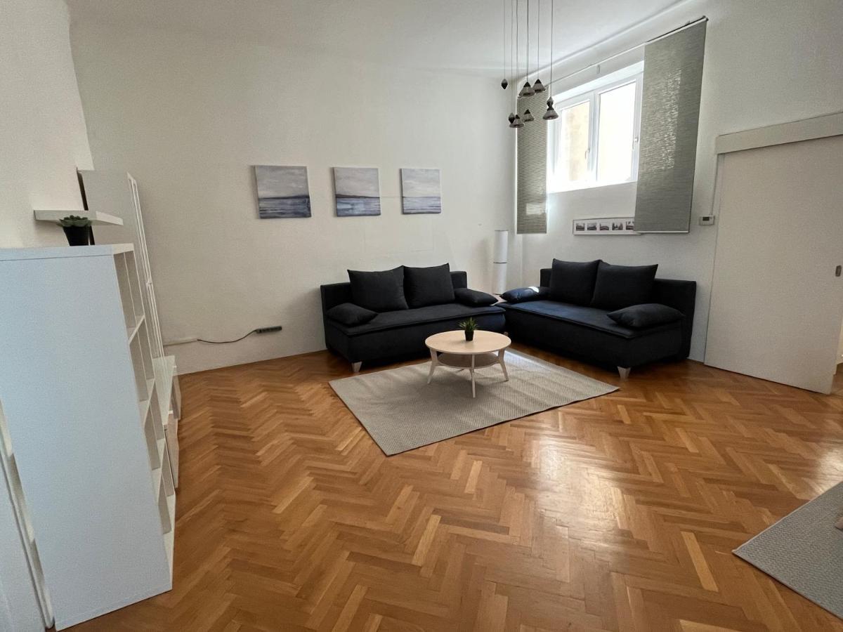 비엔나 Stylish Apt Near Urania 1Br 아파트 외부 사진